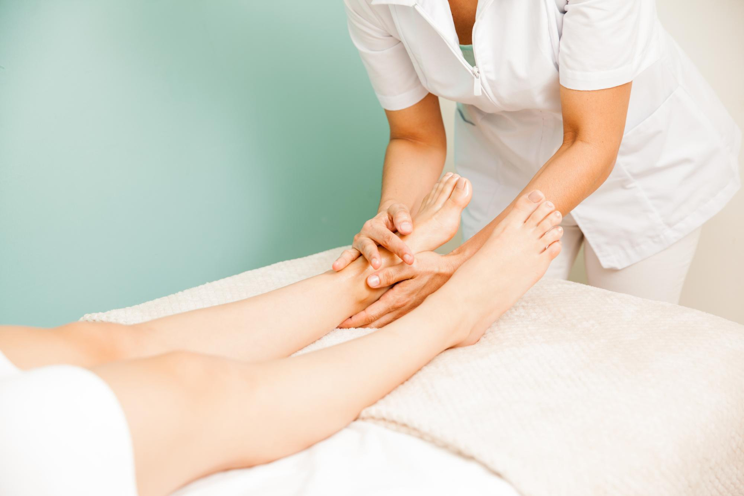 Reflexology Newton le Willows: The Health Benefits Backed by Research and Why It’s Growing in Demand